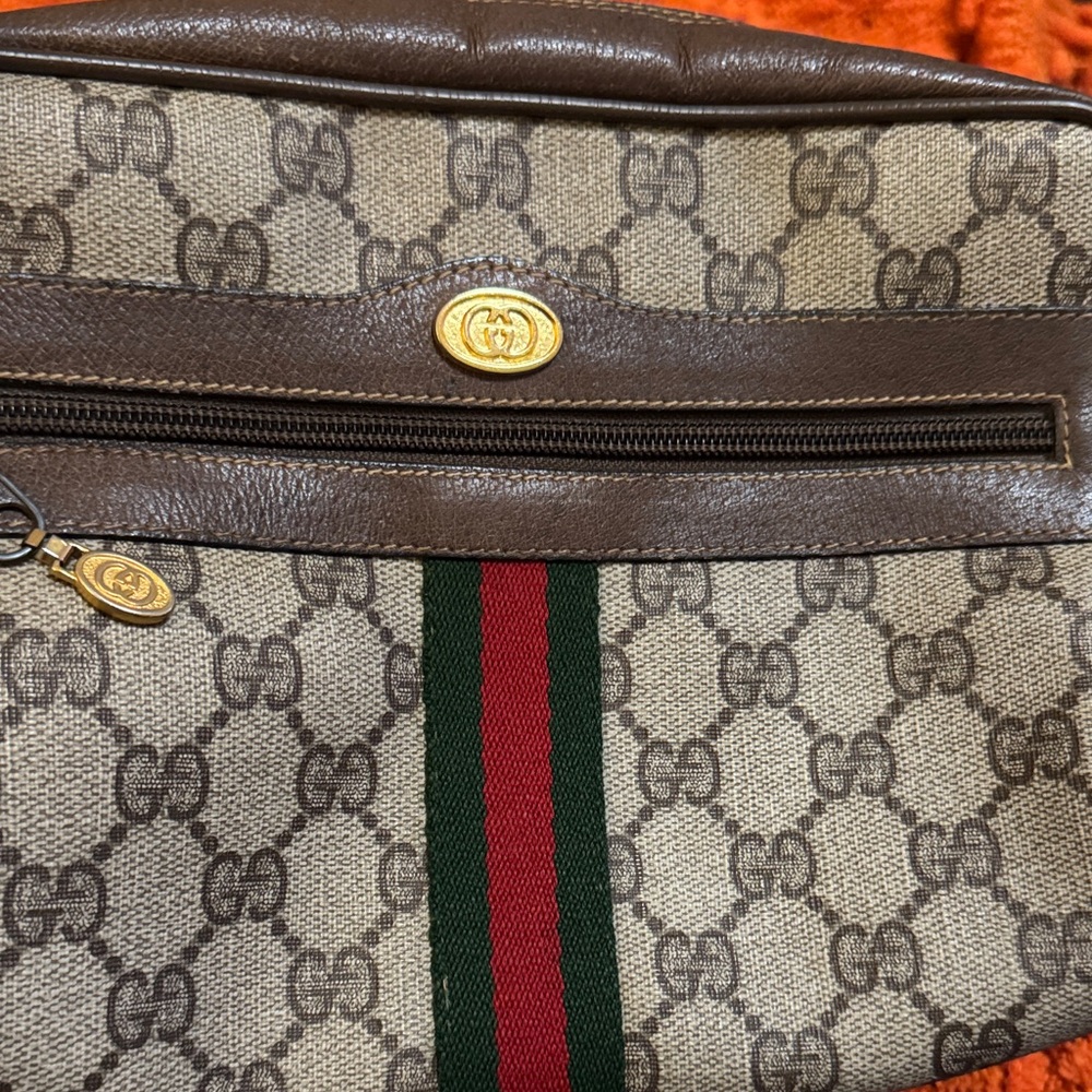 Gucci Sherry Line Brown and Tan Messenger Bag - Picture 4 of 13